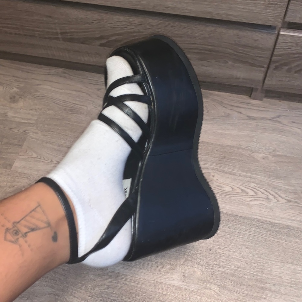 Funky Chunk Platforms. NEVER WORN